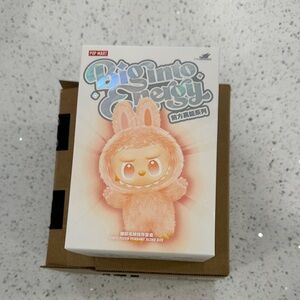 Pop Mart Big Into Energy Hope